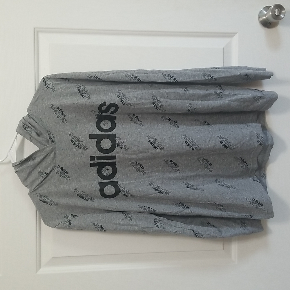 Addidas Long Sleeve Shirt/ hoodie XL